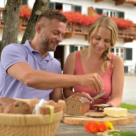 Reiterhof Suassbauer Фермерский дом Sankt Wolfgang im Salzkammergut