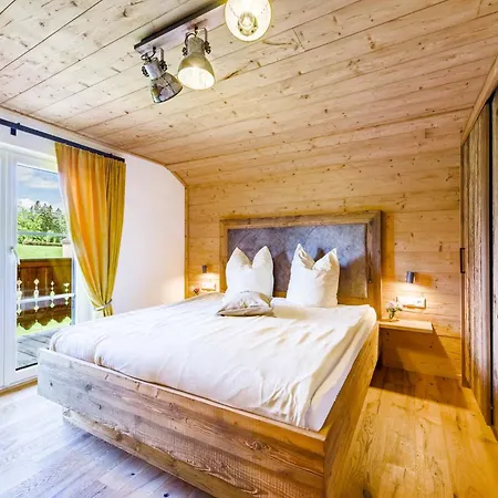 Reiterhof Suassbauer Фермерский дом *