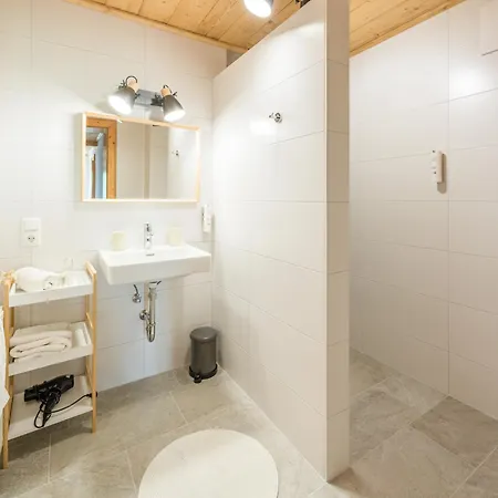 Reiterhof Suassbauer בית חווה