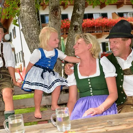 Reiterhof Suassbauer ファームステイ