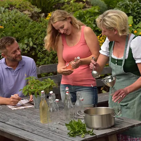 Reiterhof Suassbauer ファームステイ